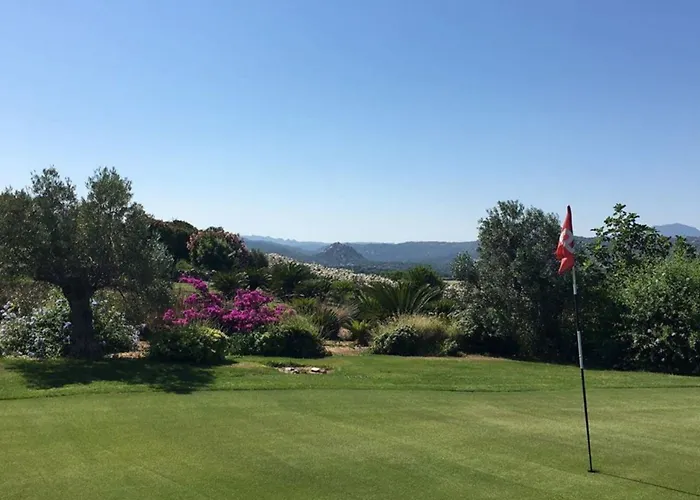 Sacuba & Botanic Golf Club * Olbia