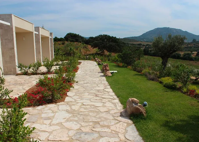 Sacuba & Botanic Golf Club אולביה